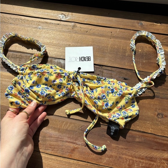Beach Riot Floral Bikini Top - Picture 1 of 6